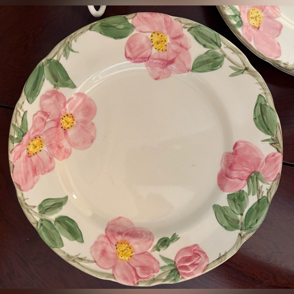 Franciscan Desert Rose - Luncheon Plates (4) - Picture 4 of 13